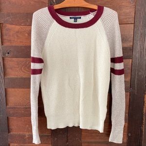 American Eagle Small Knit Sweater White Gray Red